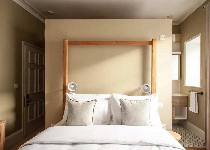 Lido Townhouse 4* Bristol