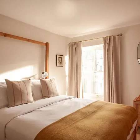 Lido Townhouse Penzion