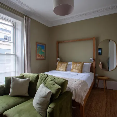 Lido Townhouse بريستول