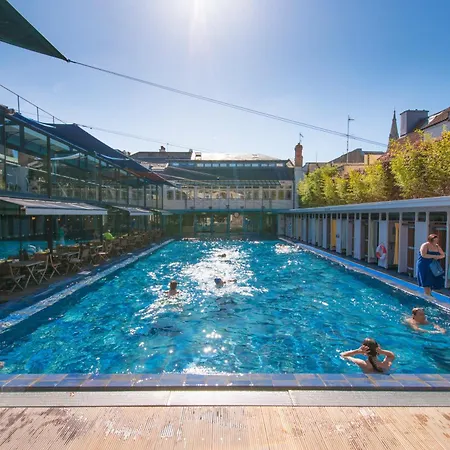 Lido Townhouse 4* بريستول